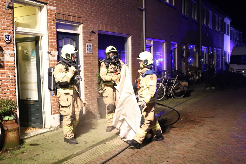 Schoorsteenbrand snel onder controle