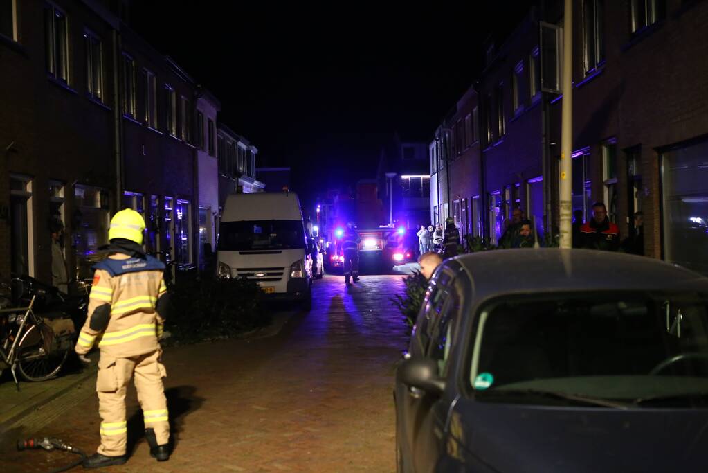 Schoorsteenbrand snel onder controle