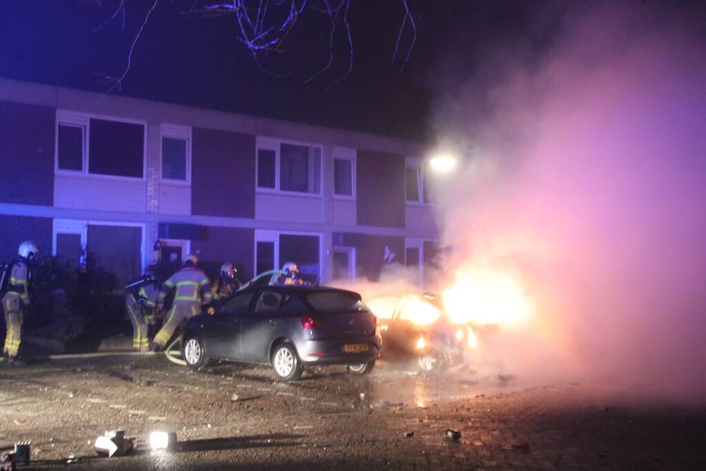 Personenauto verwoest door brand