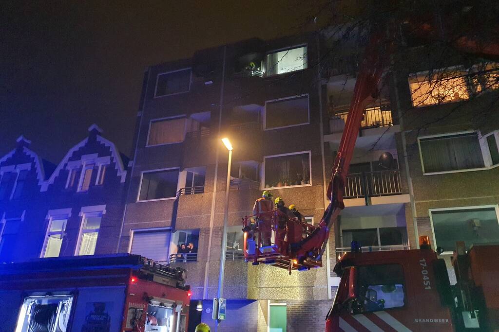 Brand op balkon van woning