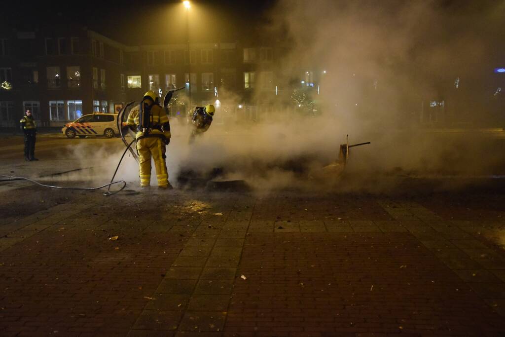 Caravan verwoest door brand