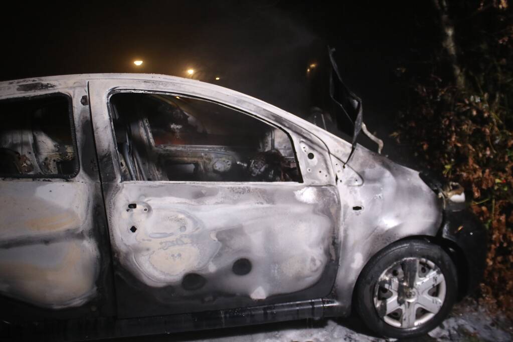 Auto brand volledig uit