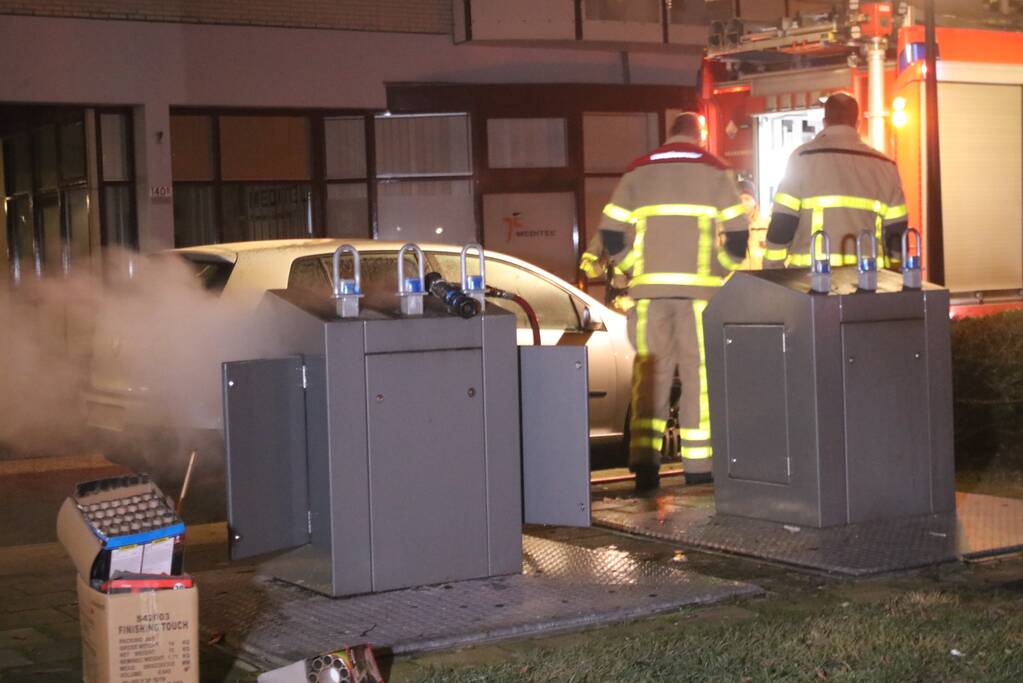 Brand ontstaan in ondergrondse container