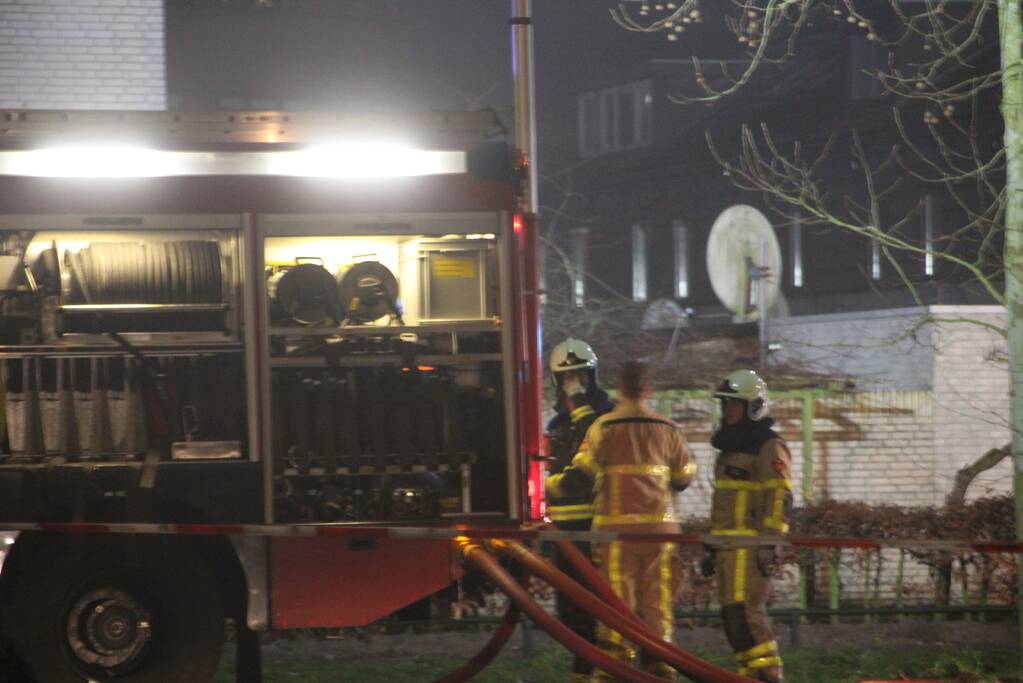 Flinke rookontwikkeling bij brand in woning