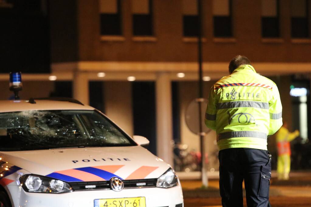 Fietsers aangereden door politieauto