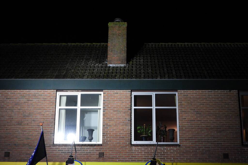 Brand in schoorsteen bovenwoning winkelpand