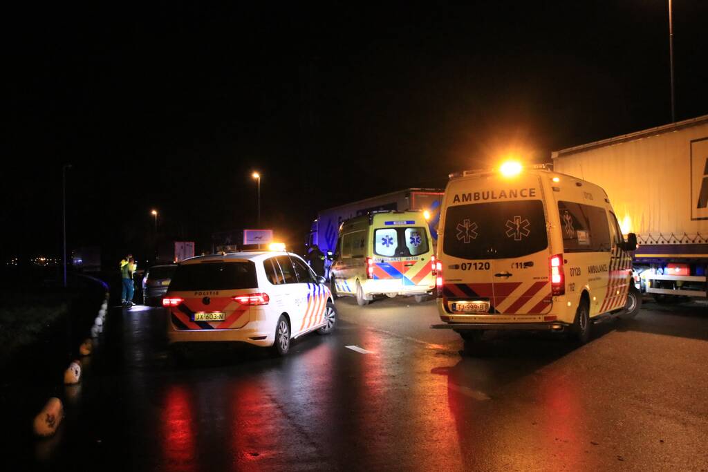 Massale inzet hulpdiensten bij tankstation om medisch noodgeval