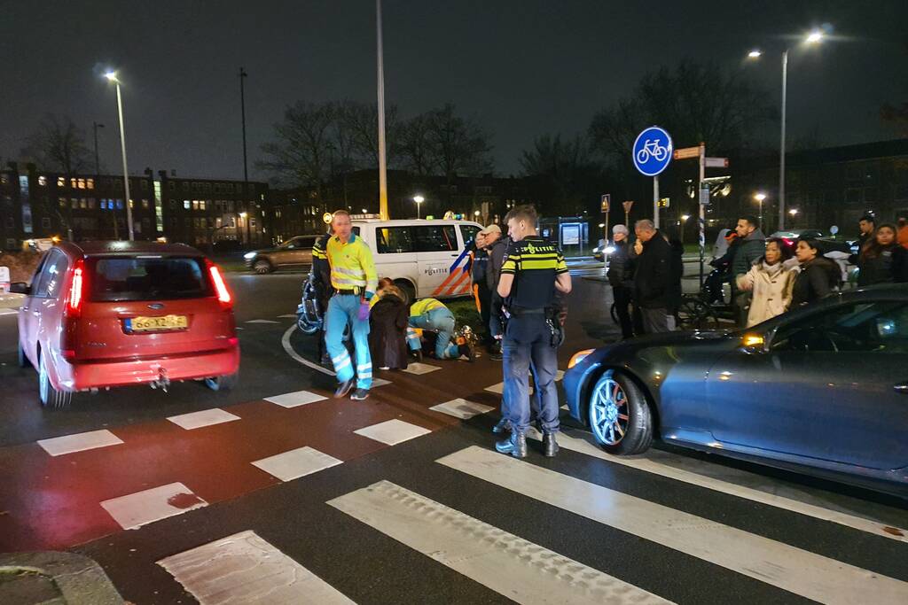 Scooterrijder gewond na aanrijding