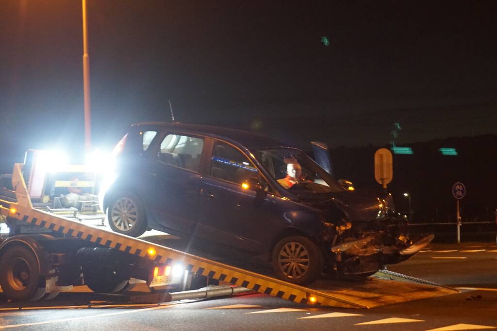 Flinke schade  bij botsing op kruising