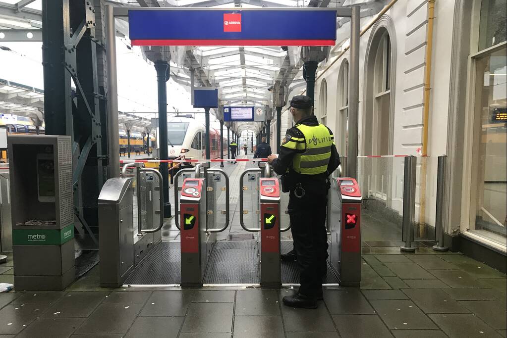 Verdacht pakketje aangetroffen in trein op station