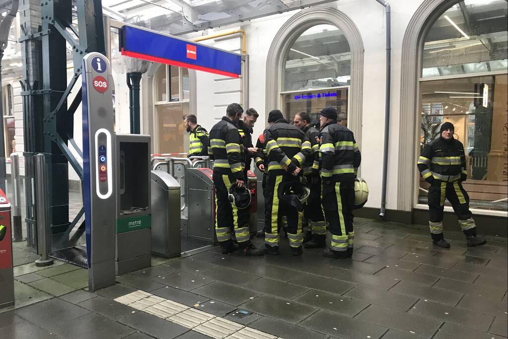 Verdacht pakketje aangetroffen in trein op station