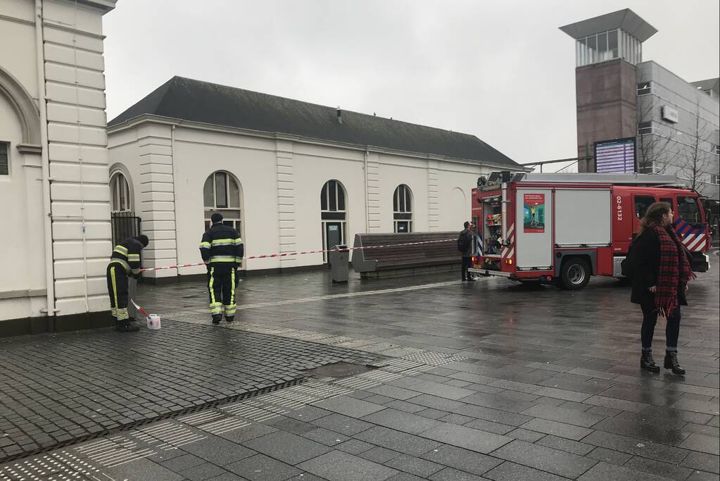 Verdacht pakketje aangetroffen in trein op station