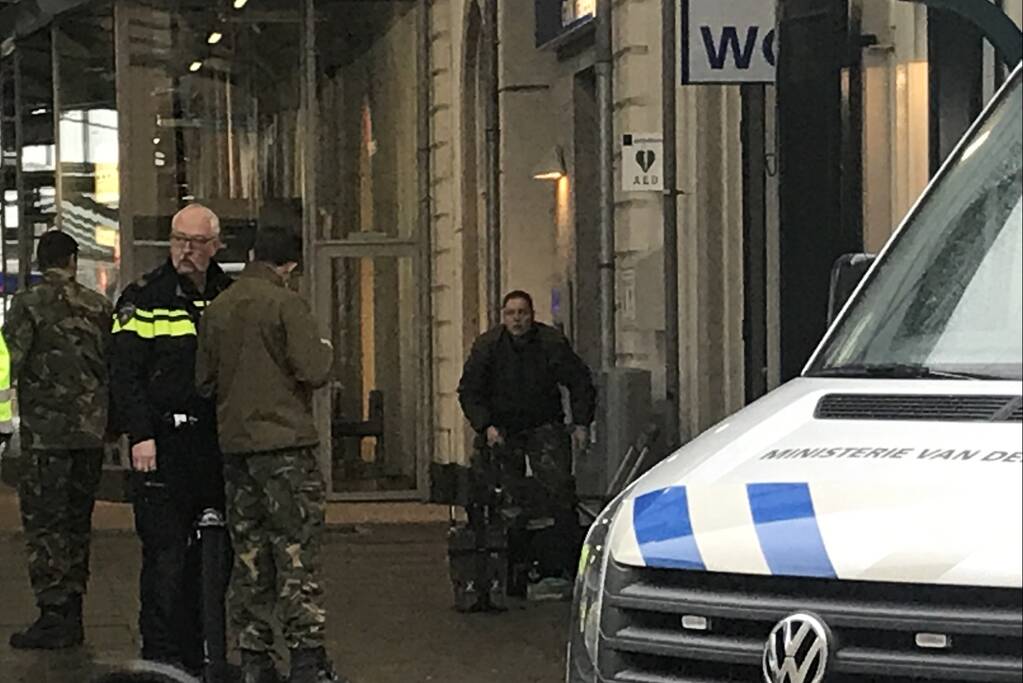 Verdacht pakketje aangetroffen in trein op station