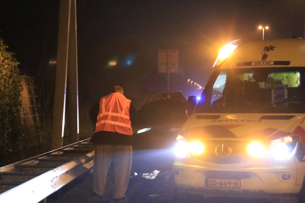 Beschonken bestuurder aangehouden na eenzijdige aanrijding op snelweg