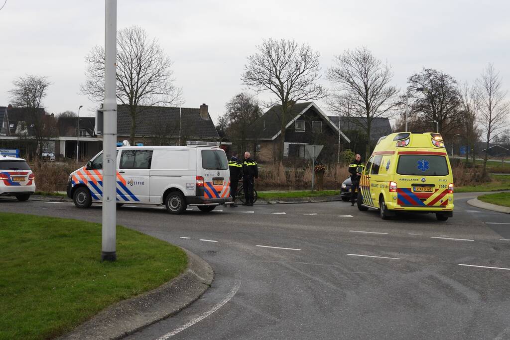Fietser gewond na aanrijding met auto