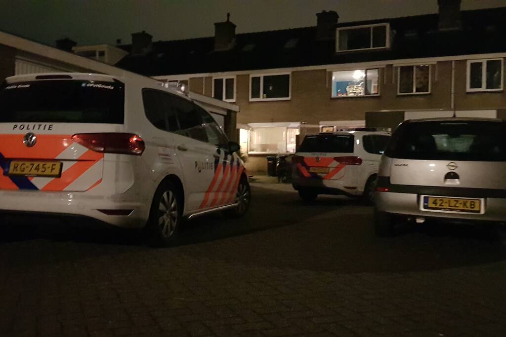Politie op zoek naar gevluchte woningovervallers