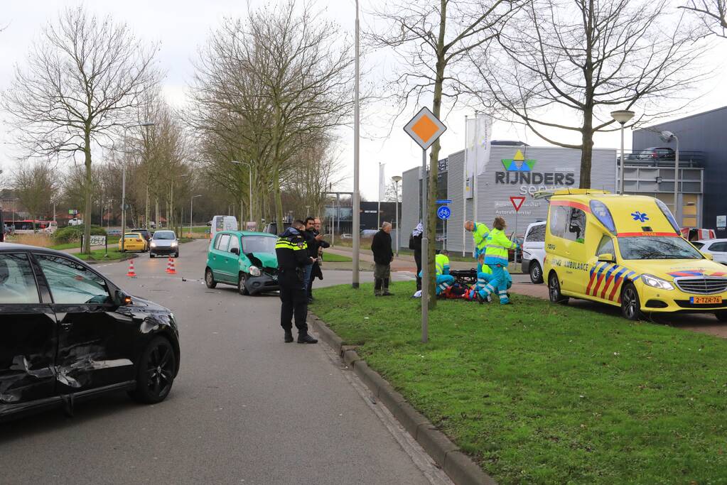 Gewonde bij flinke crash