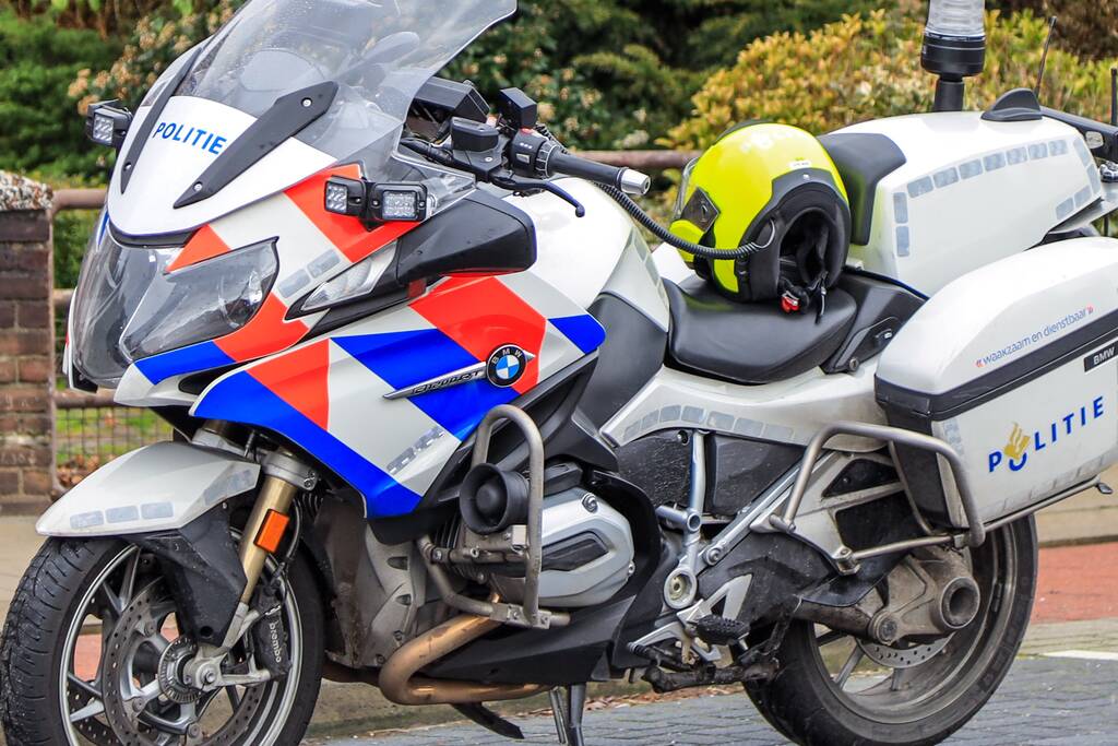 Kluis uit woning gestolen