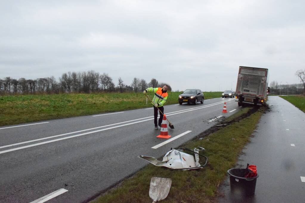 Bestuurder bestelbus gewond na ongeval
