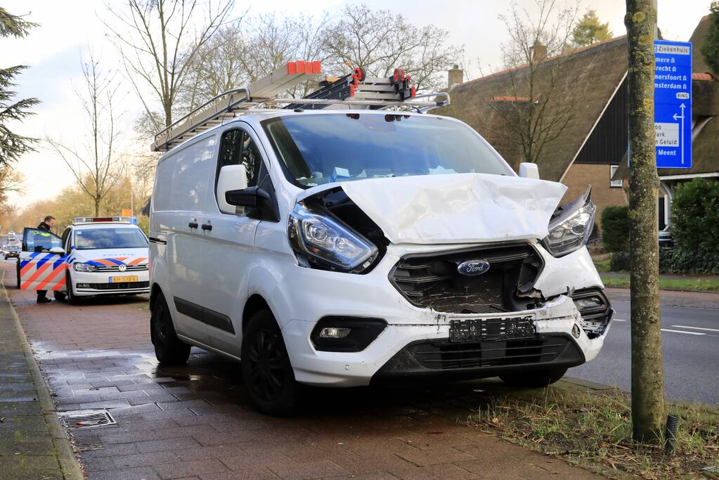Veel schade bij kop-staart botsing