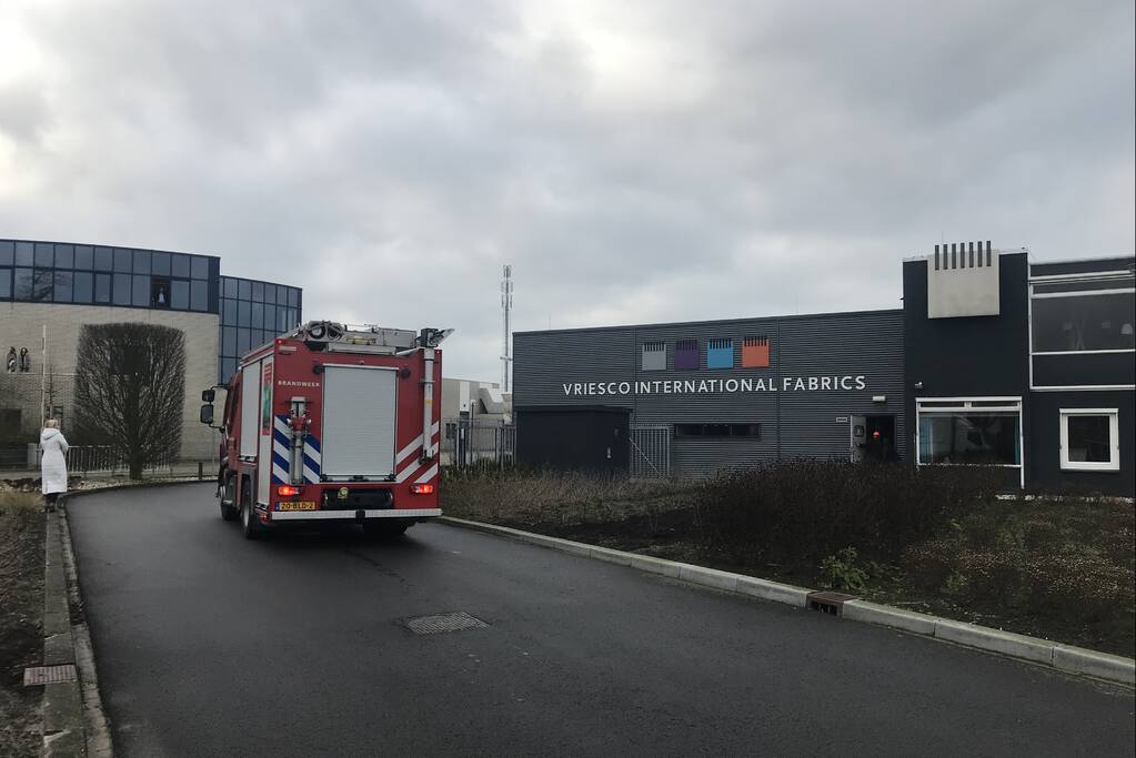 Bedrijfspand van Vriesco ontruimt na mogelijk brand