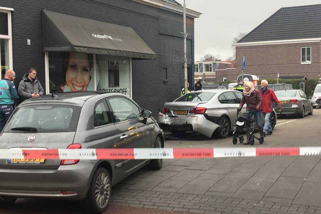 Gewonde na ongeval op kruising