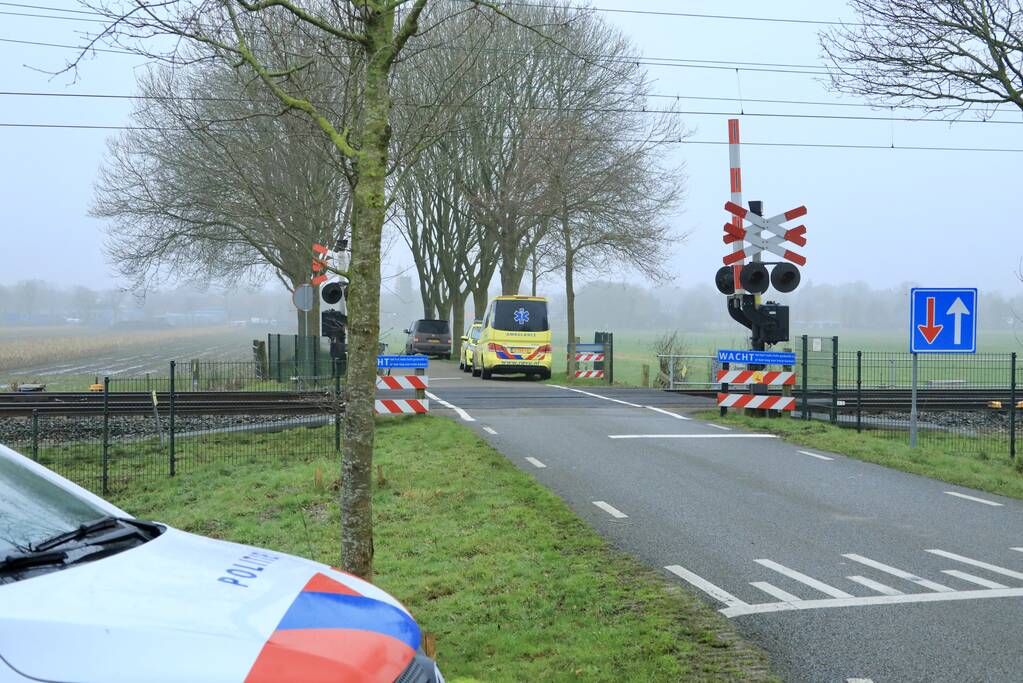 Geen treinverkeer na aanrijding met trein