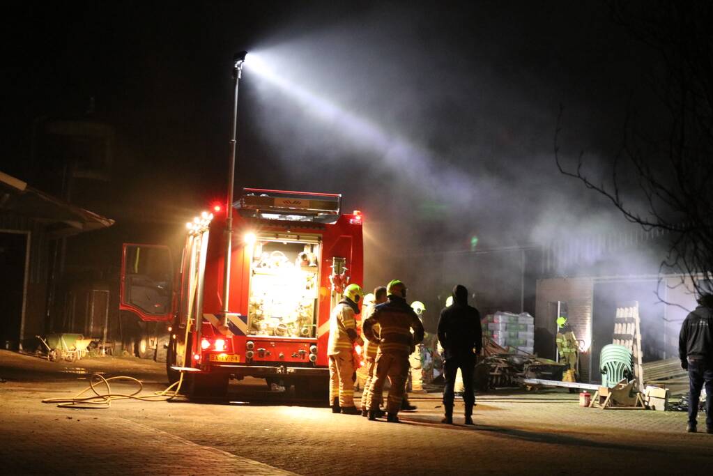 Kalfje overleden bij brand in schuur