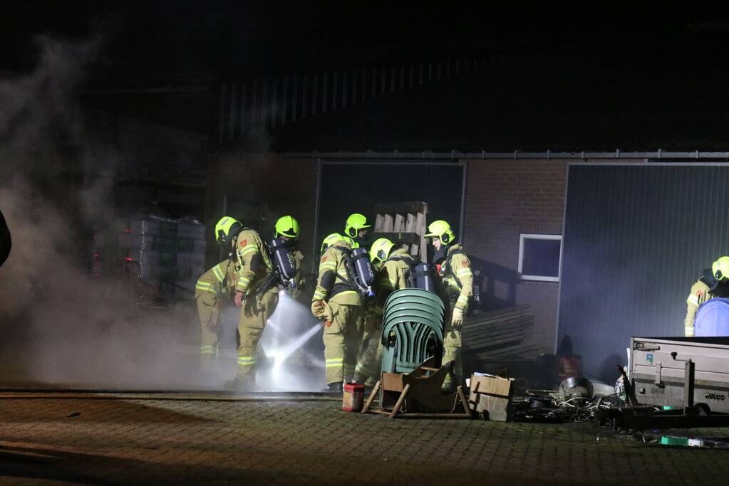Kalfje overleden bij brand in schuur