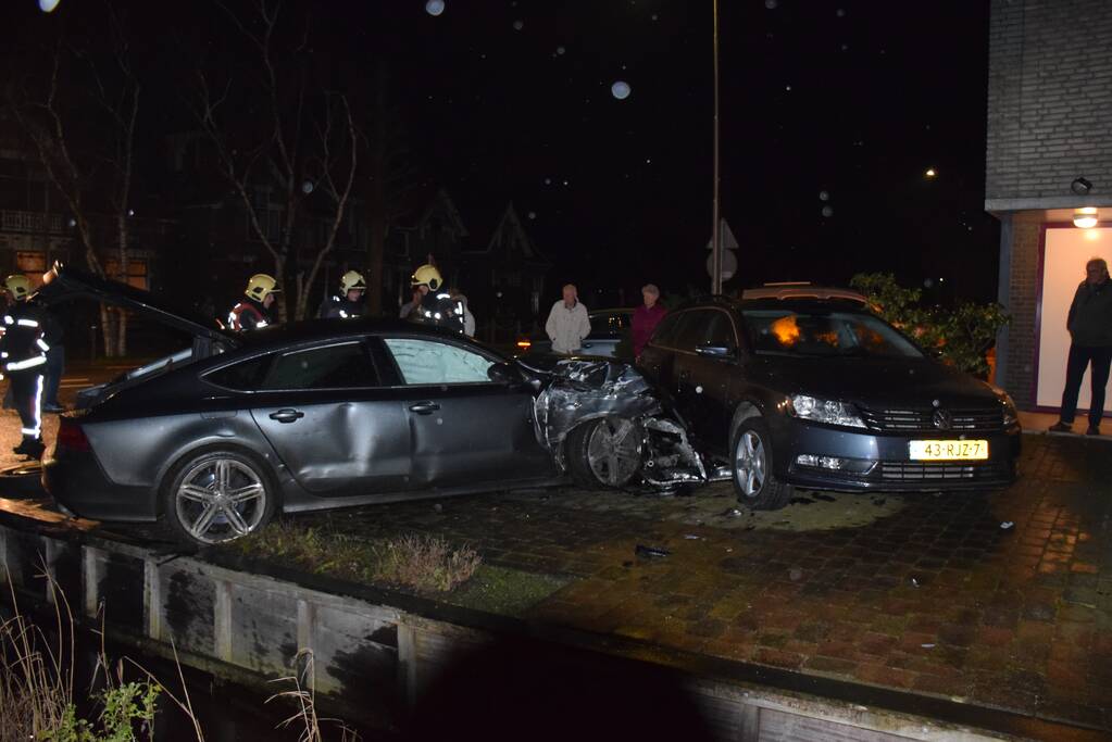 Bestuurder dure auto vlucht na eenzijdig ongeval
