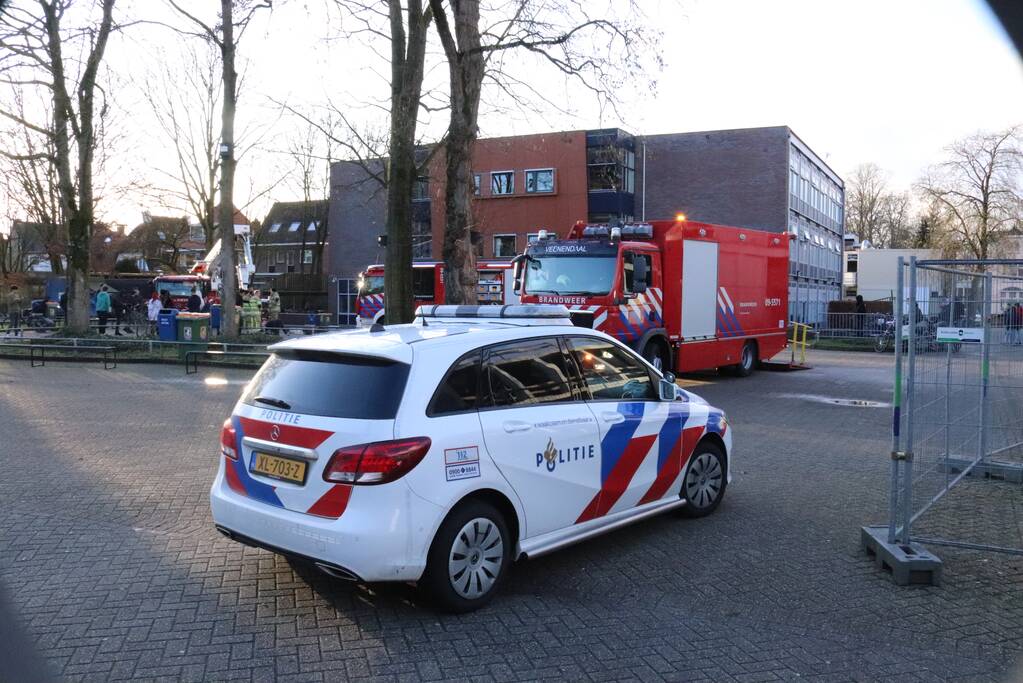 Christelijk lyceum ontruimd na brand op toilet