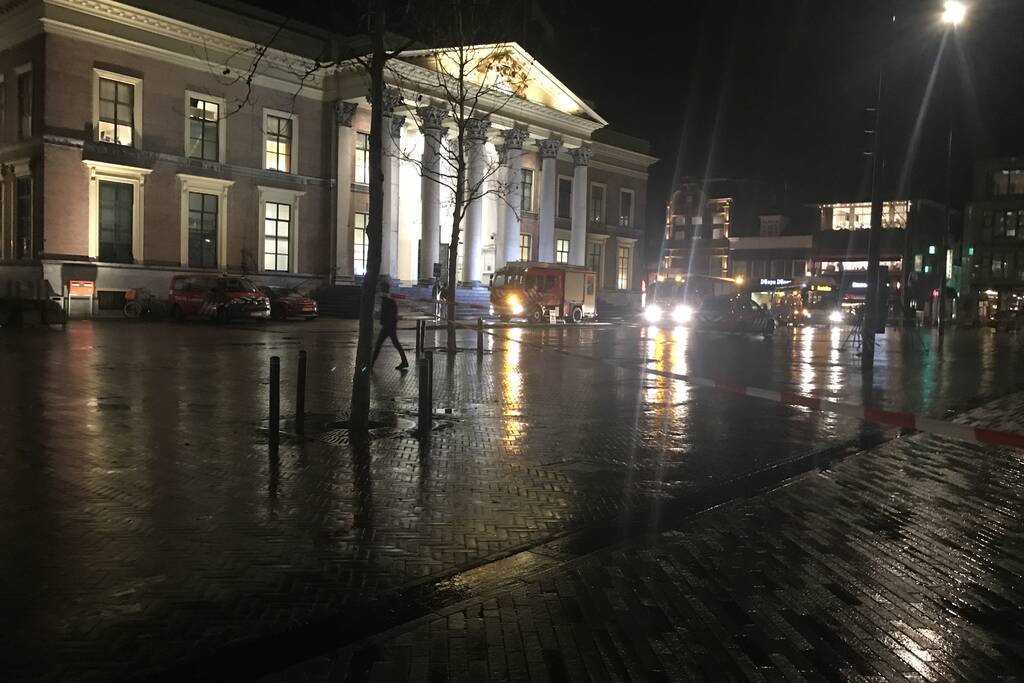 Brandweer oefent in rechtbank