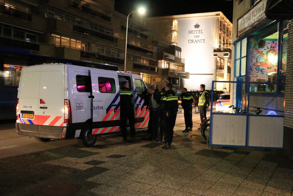 Verwarde gast aangehouden na steekincident in The Flying Pig