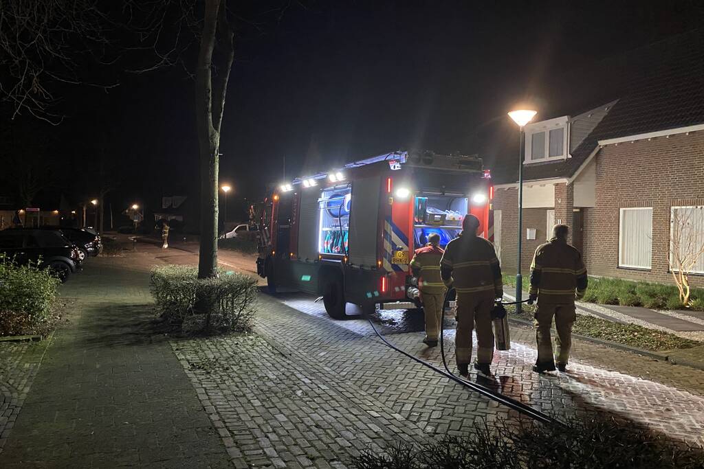 Brandweer druk met drie kilometer lang oliespoor