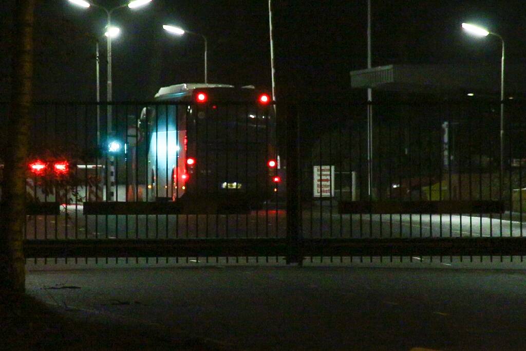 Coronavirus-evacués aangekomen defensieterrein Camp New Amsterdam