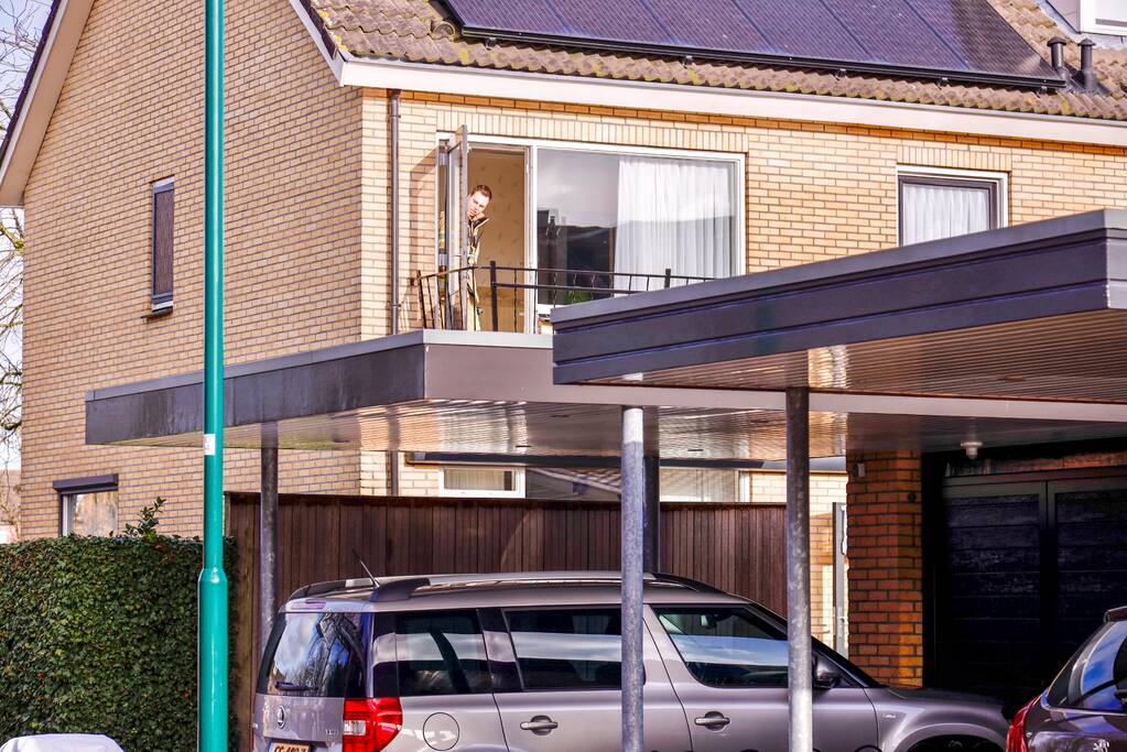 Veel hulpdiensten voor incident in woning