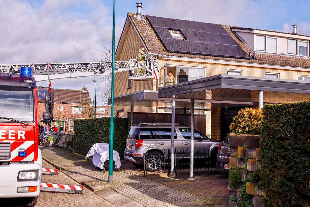 Veel hulpdiensten voor incident in woning