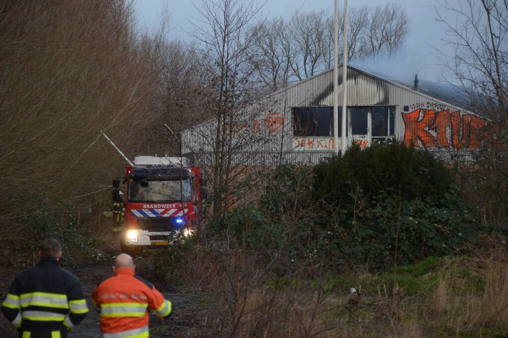 Opnieuw brand in leegstaande loods Schuurmans