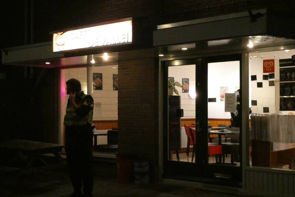 Overval op cafetaria de Vallei