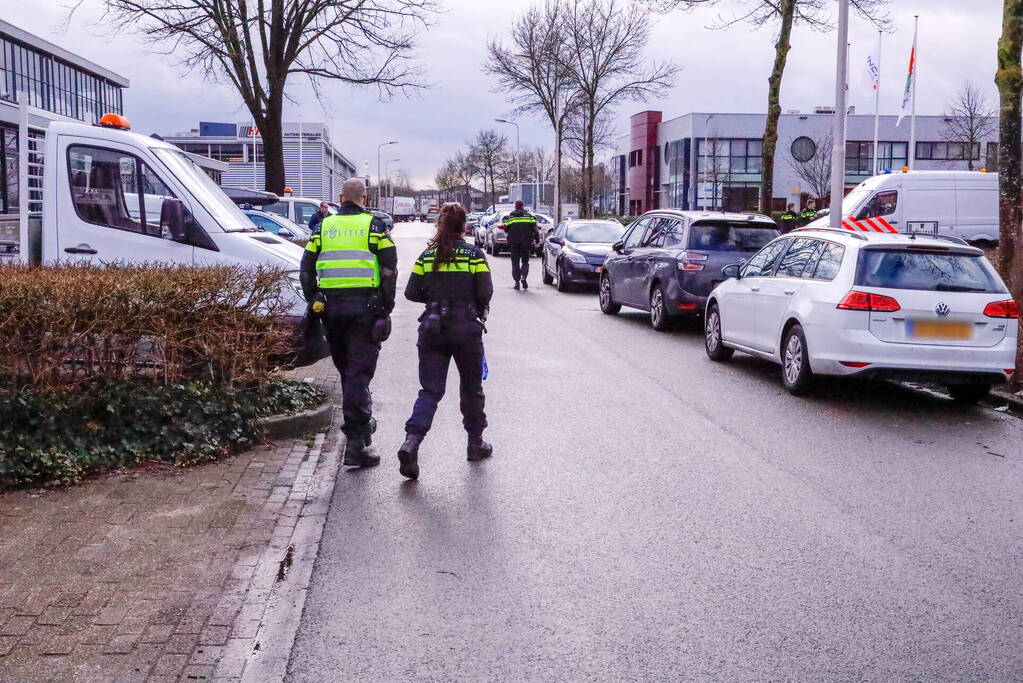 Integrale controle bij 10 autobedrijven op industrieterrein De Isselt