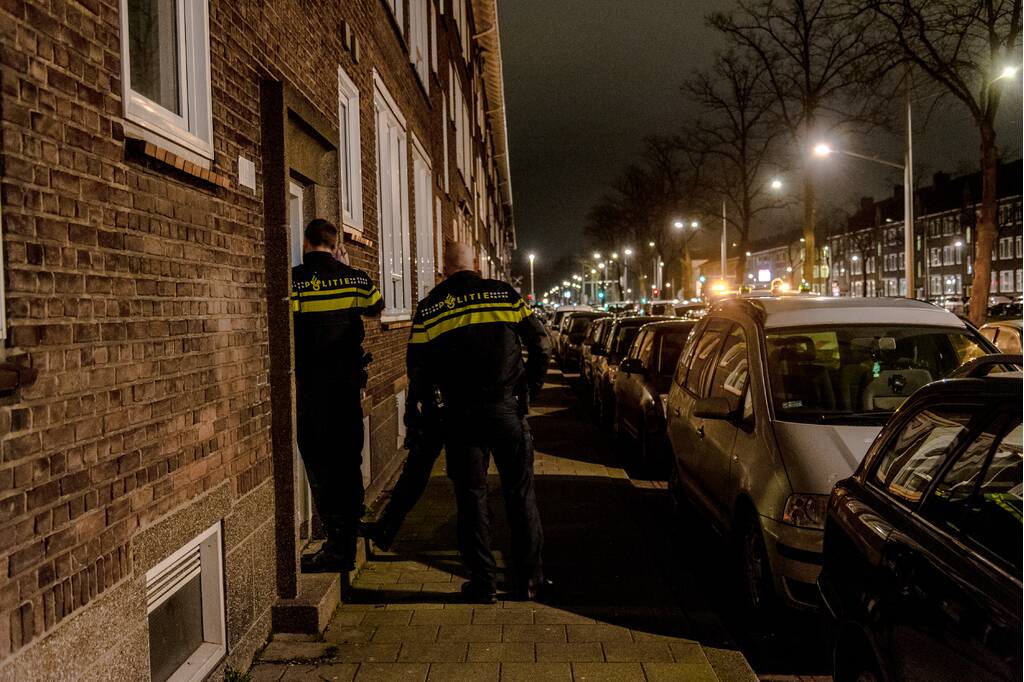 Persoon raakt gewond na steekpartij