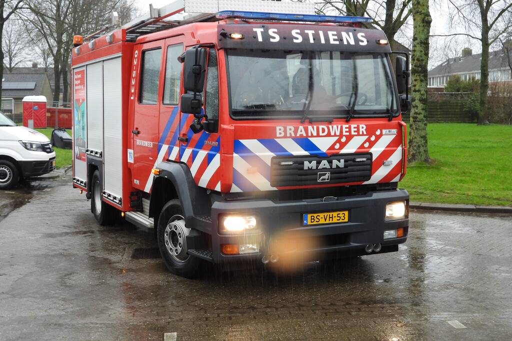 Stoepen overstromen door verstopte putten