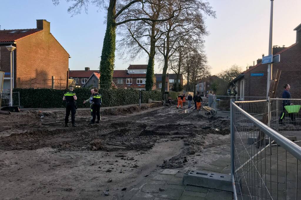 Gasleiding geraakt bij graafwerkzaamheden