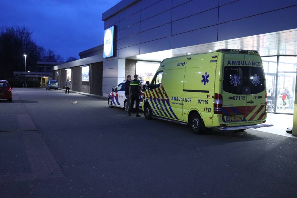 Persoon aangehouden na conflict in supermarkt