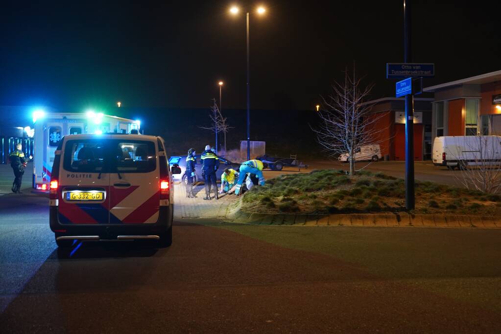 Man in been geschoten op parkeerplaats