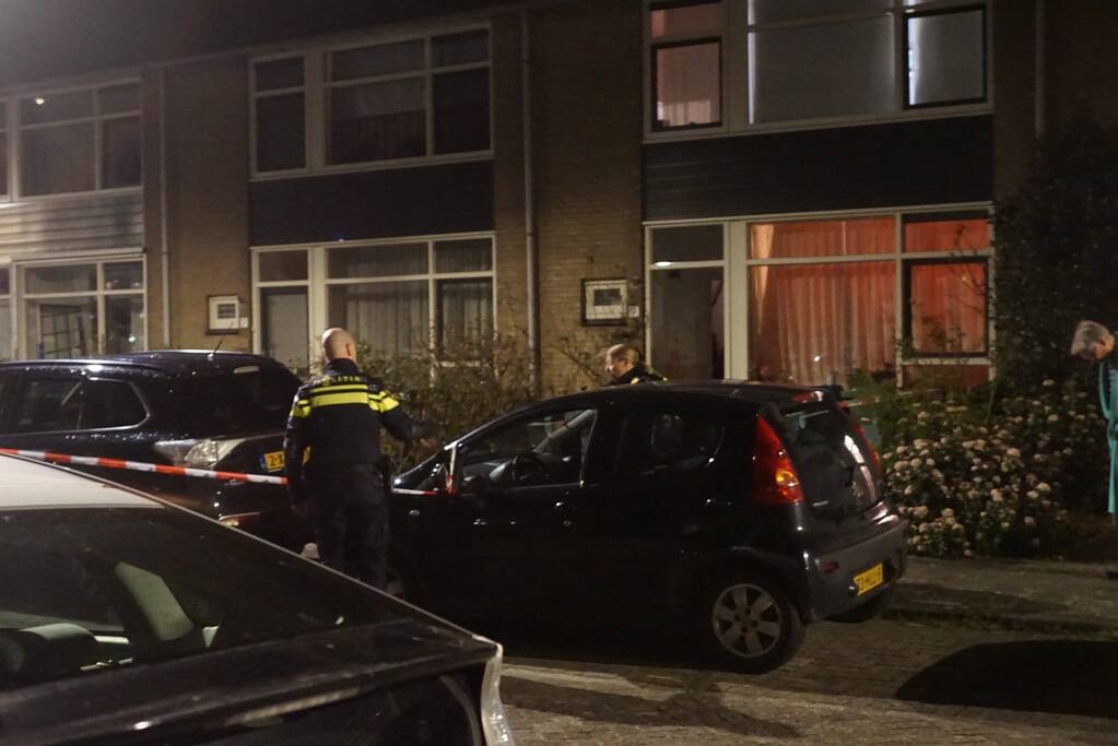 Één dode en drie gewonden bij steekpartij, verdachte aangehouden