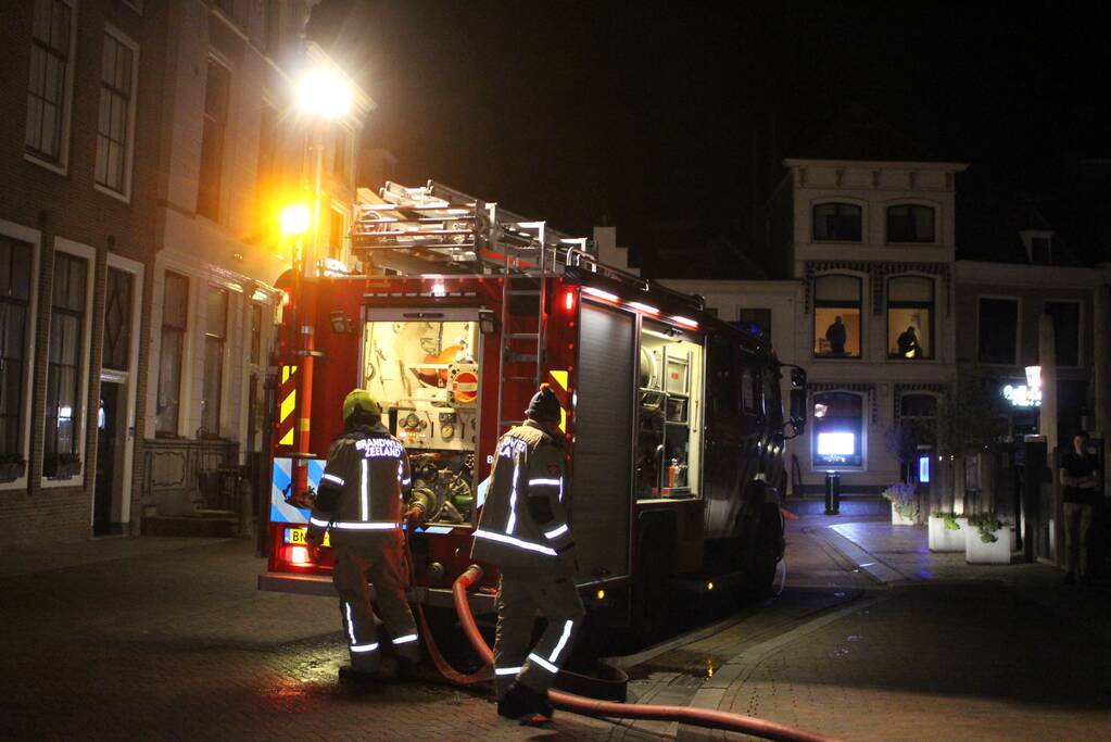 Brand in ondergrondse container