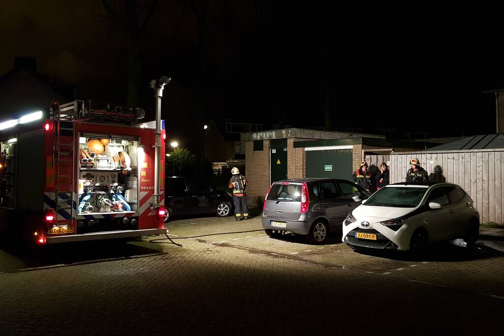 Autobrand vermoedelijk aangestoken