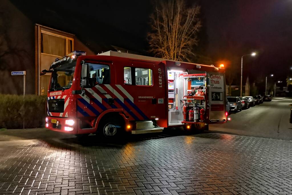 Autobrand snel onder controle