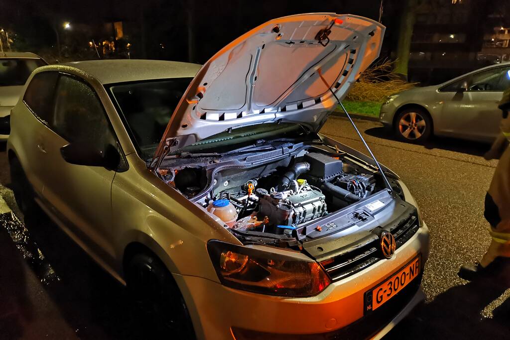 Autobrand snel onder controle